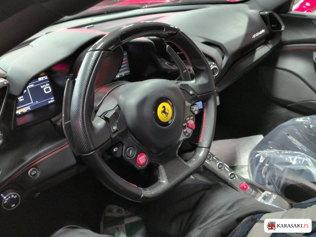 2017 Ferrari 488 GTB Base Grade 5