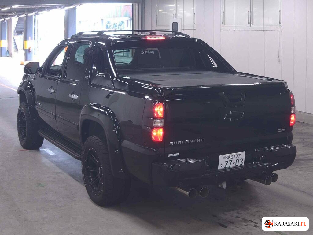 2011 Chevrolet Avalanche 4D 4WD LTZ 2
