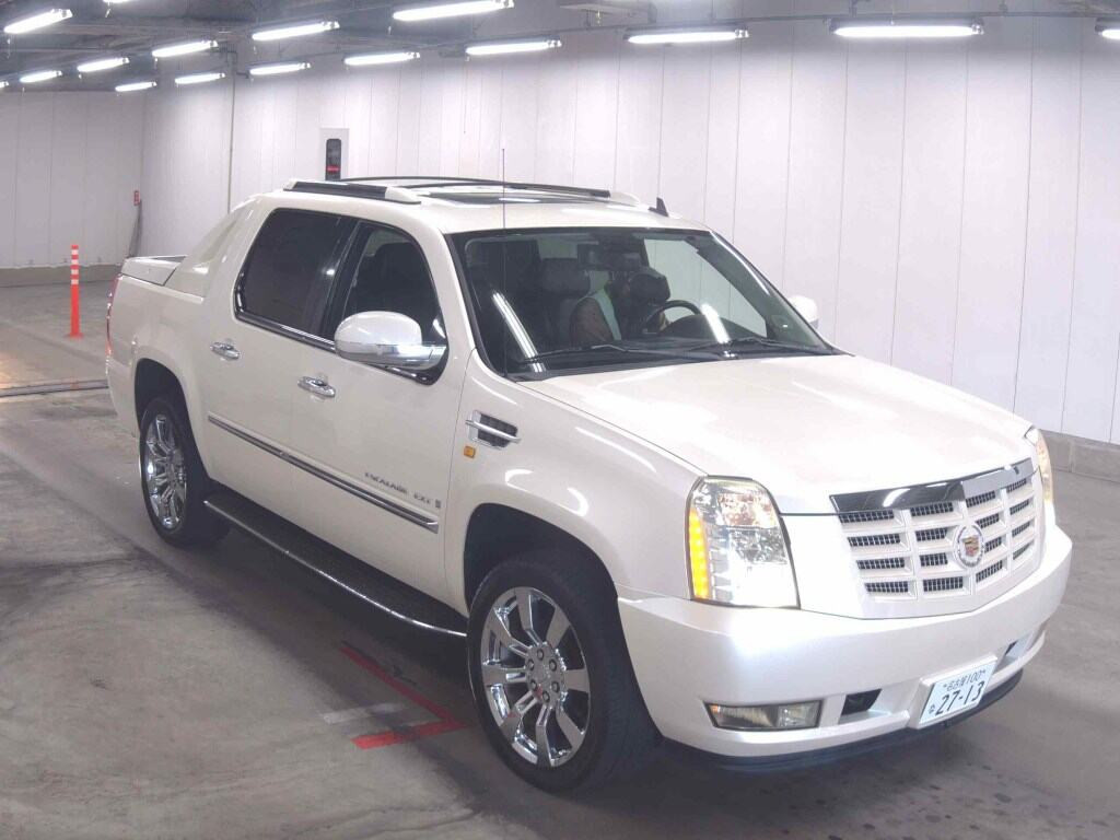 Cadillac Escalade Ext 2012 z aukcji japońskiej