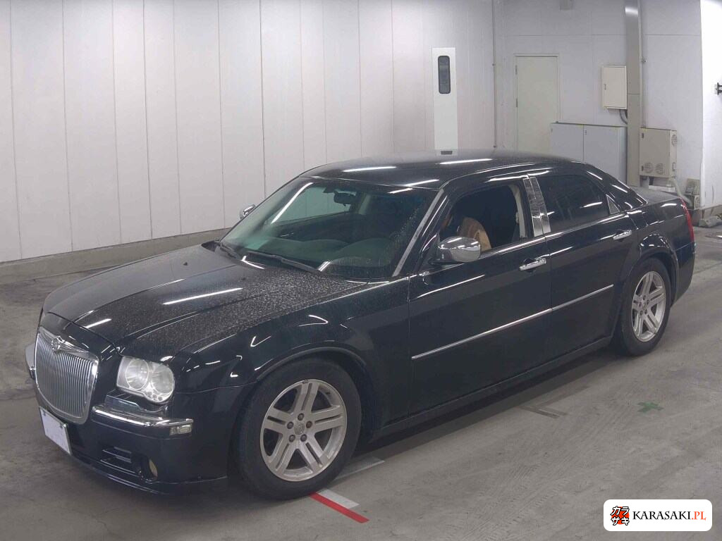 2012 Chrysler 300C 3