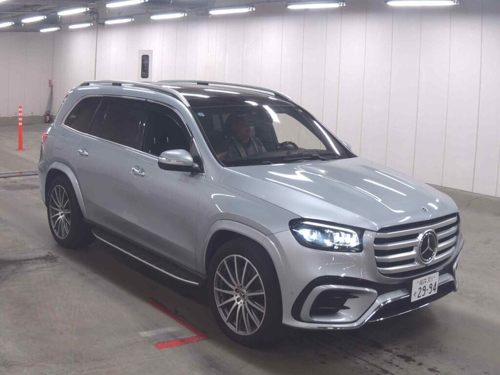 Mercedes-Benz GLS 2024 z aukcji japońskiej