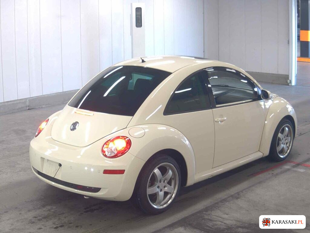 2007 Volkswagen New Beetle 4