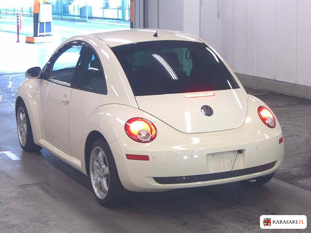2007 Volkswagen New Beetle 2