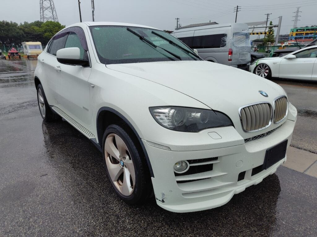 BMW X6 2011 z aukcji japońskiej