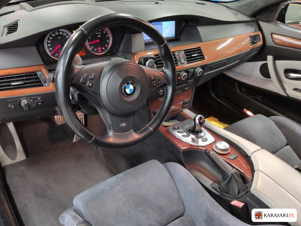 2007 BMW M5 4D 5