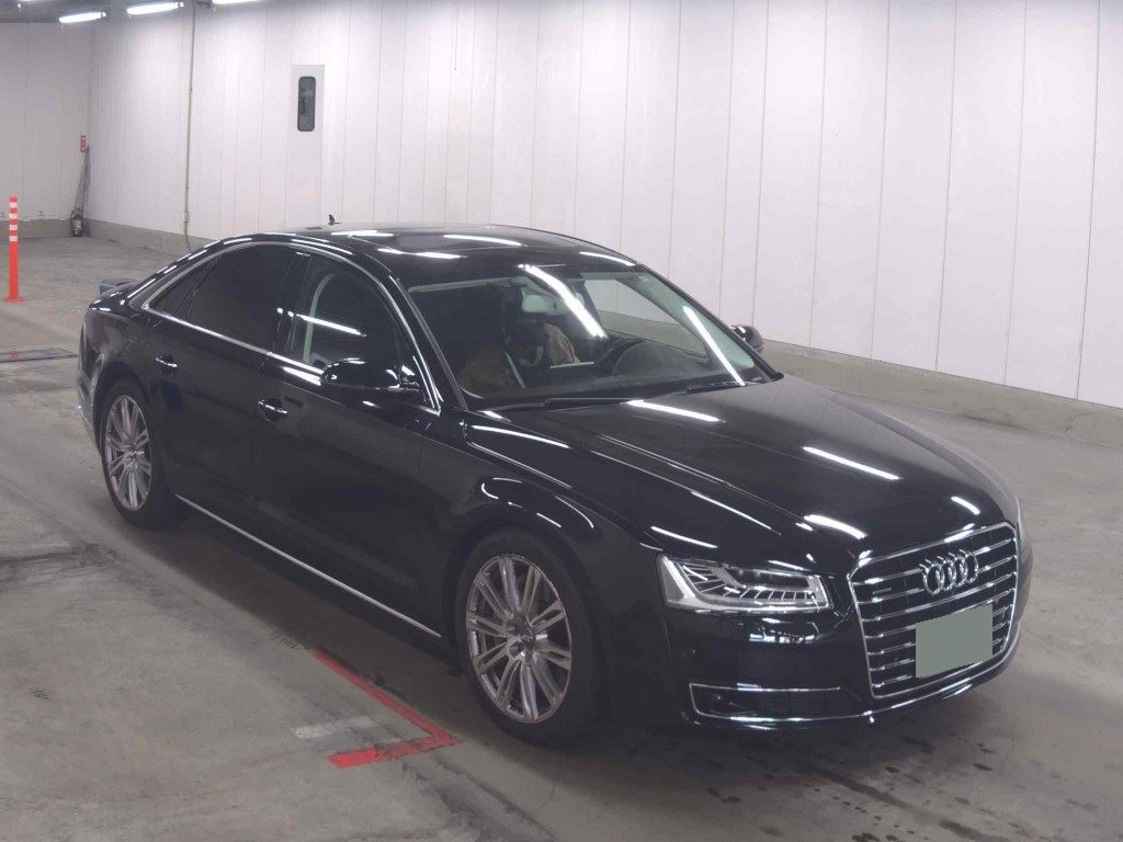 Audi A8 2014 z aukcji japońskiej