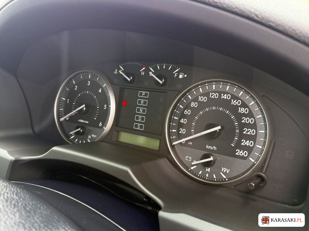 2011 Overseas Toyota 12