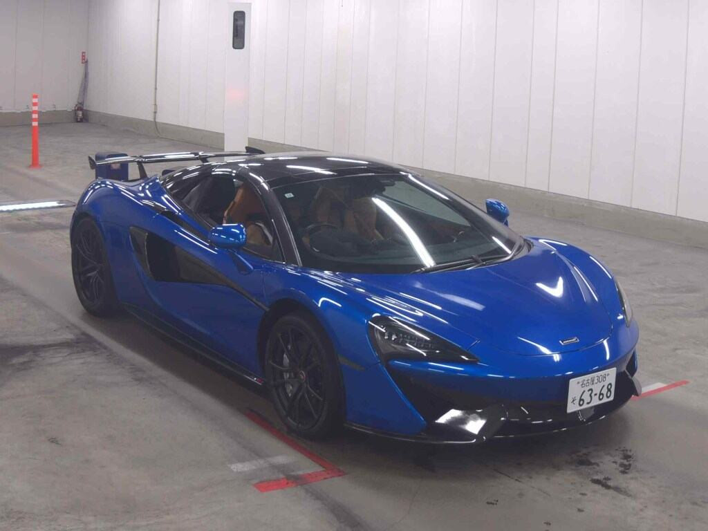 McLaren 570S Spider 2017 z aukcji japońskiej