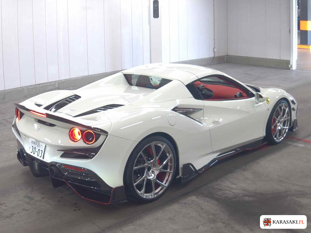 2021 Ferrari F8 Spider Base Grade 4