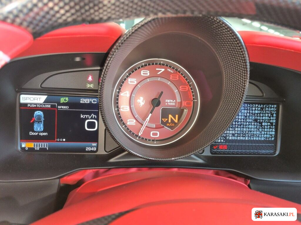 2021 Ferrari F8 Spider Base Grade 6