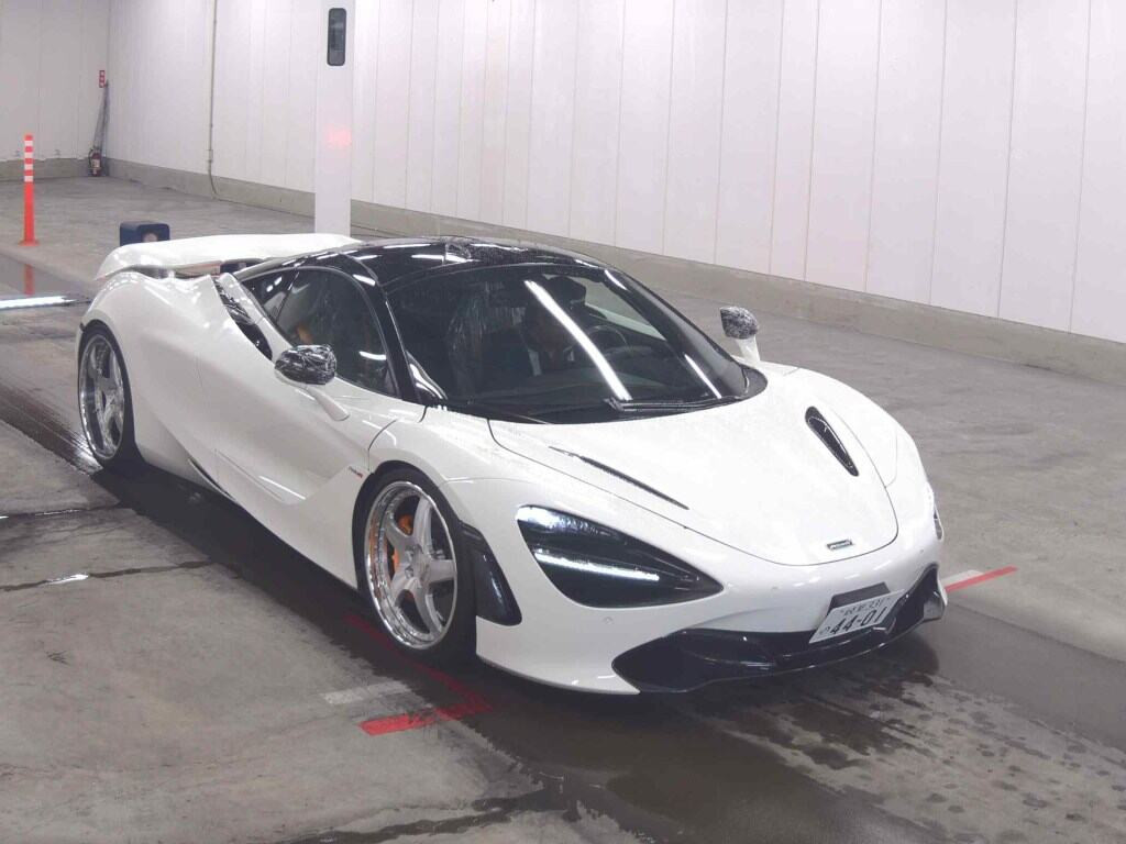 McLaren 720S 2018 z aukcji japońskiej