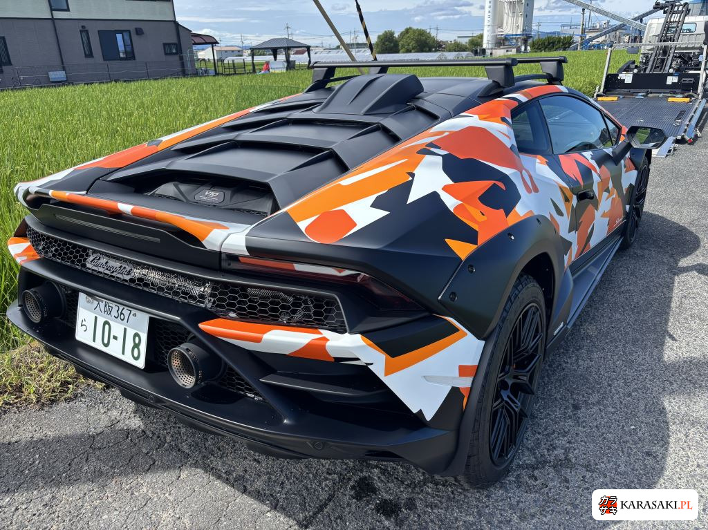 2024 Lamborghini ZFDGF 4