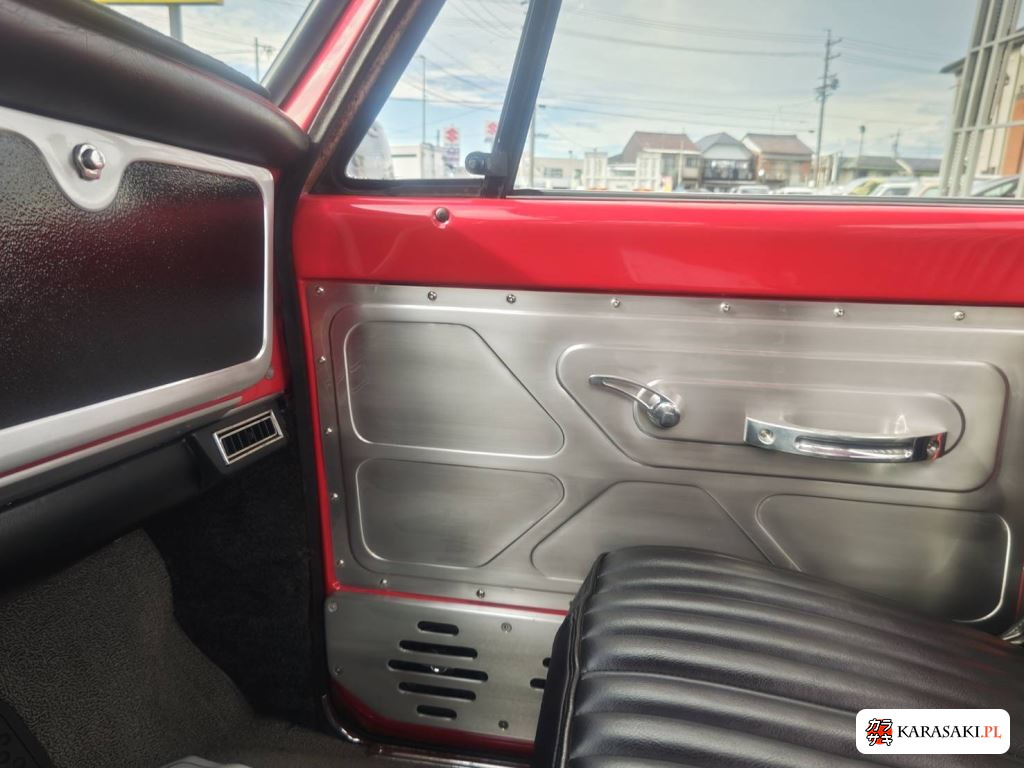 1996 Chevrolet C-10 Step Side 8