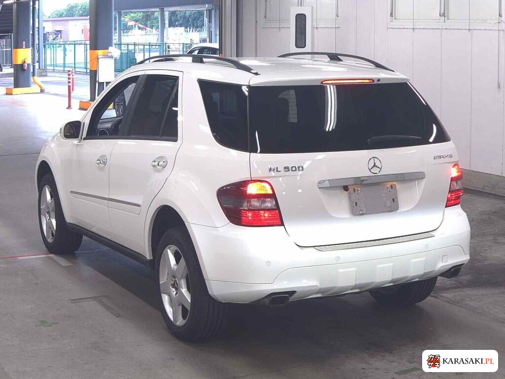 2006 Mercedes-Benz M-Class 4WD ML500 AMG Sports Package 2