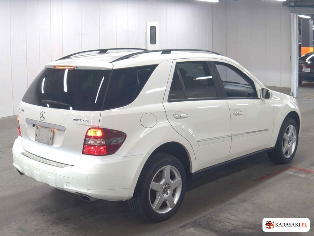 2006 Mercedes-Benz M-Class 4WD ML500 AMG Sports Package 4