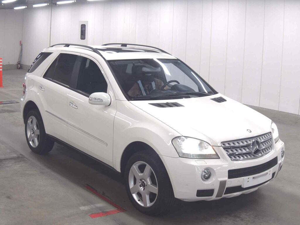Mercedes-Benz M-Class 2006 z aukcji japońskiej