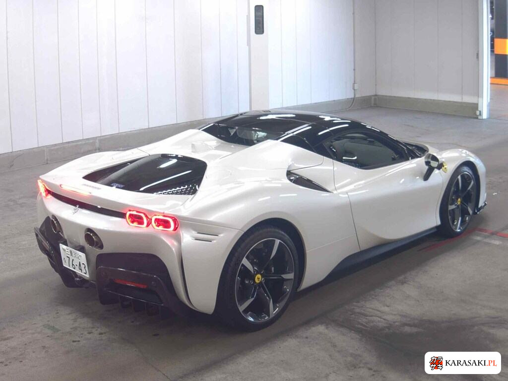2024 Ferrari SF90 Spider 4WD 4
