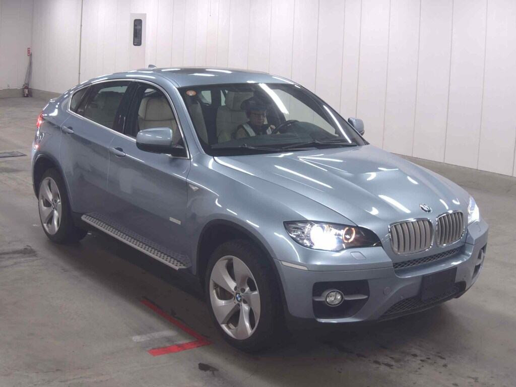 BMW X6 2010 z aukcji japońskiej
