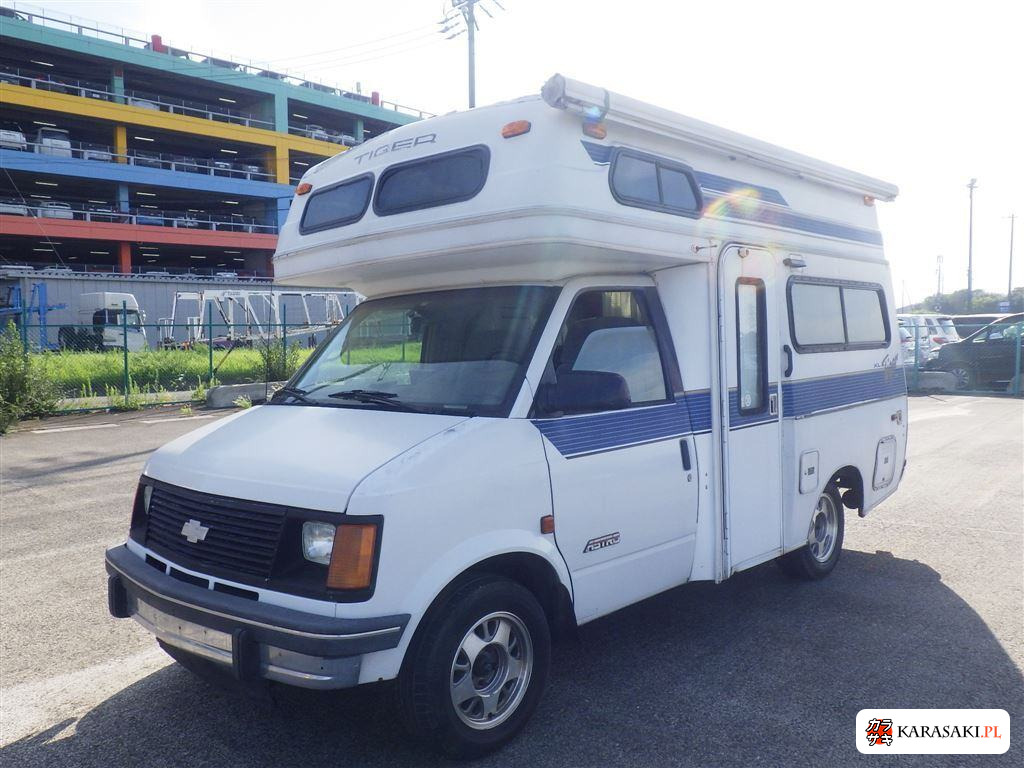 1994 Chevrolet Astro Camping 3