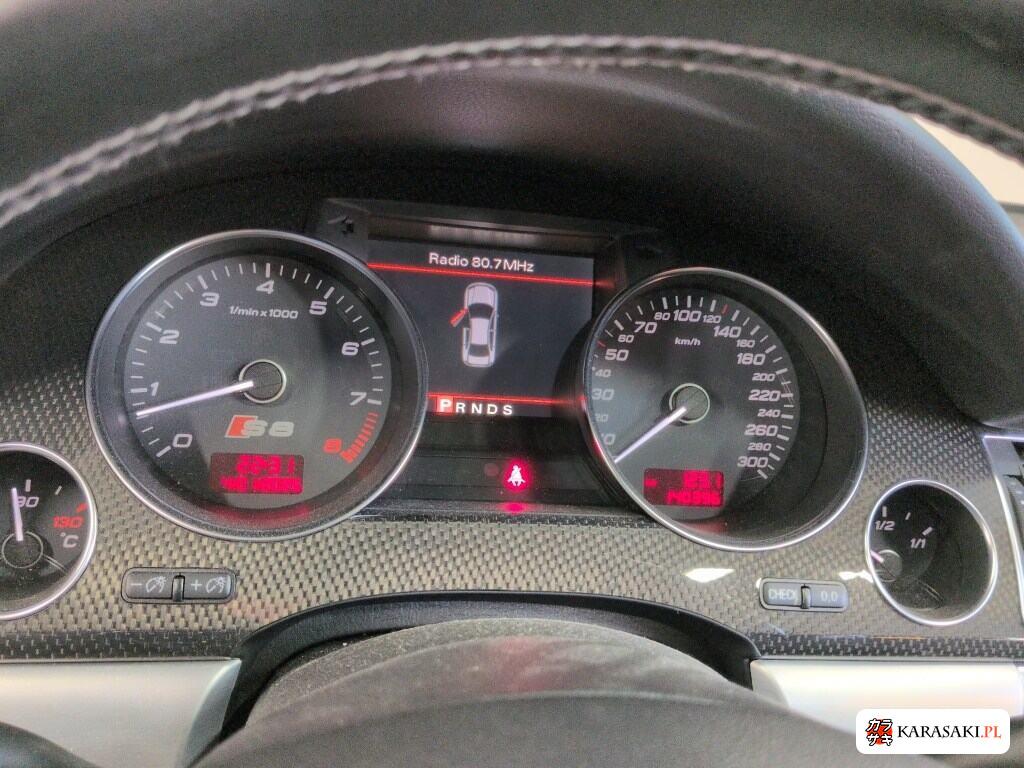 2007 Audi S8 4WD Base Grade 6