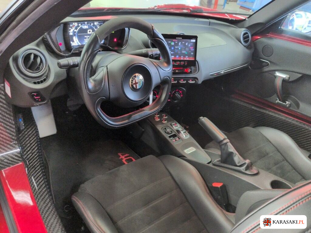 2015 Alfa Romeo 4C Launch Edition 5