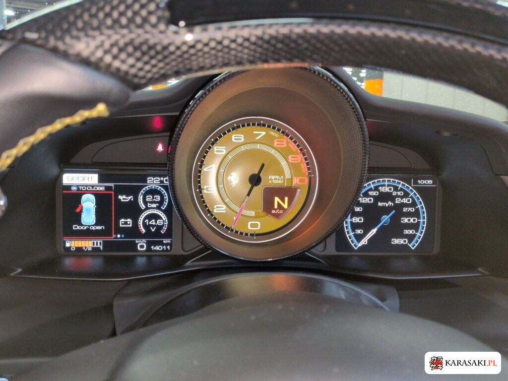 2018 Ferrari 488 GTB Base Grade 6