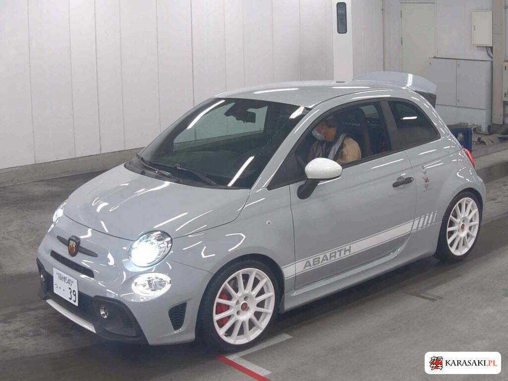 2023 Abarth 695 Esseesse Base Grade 3