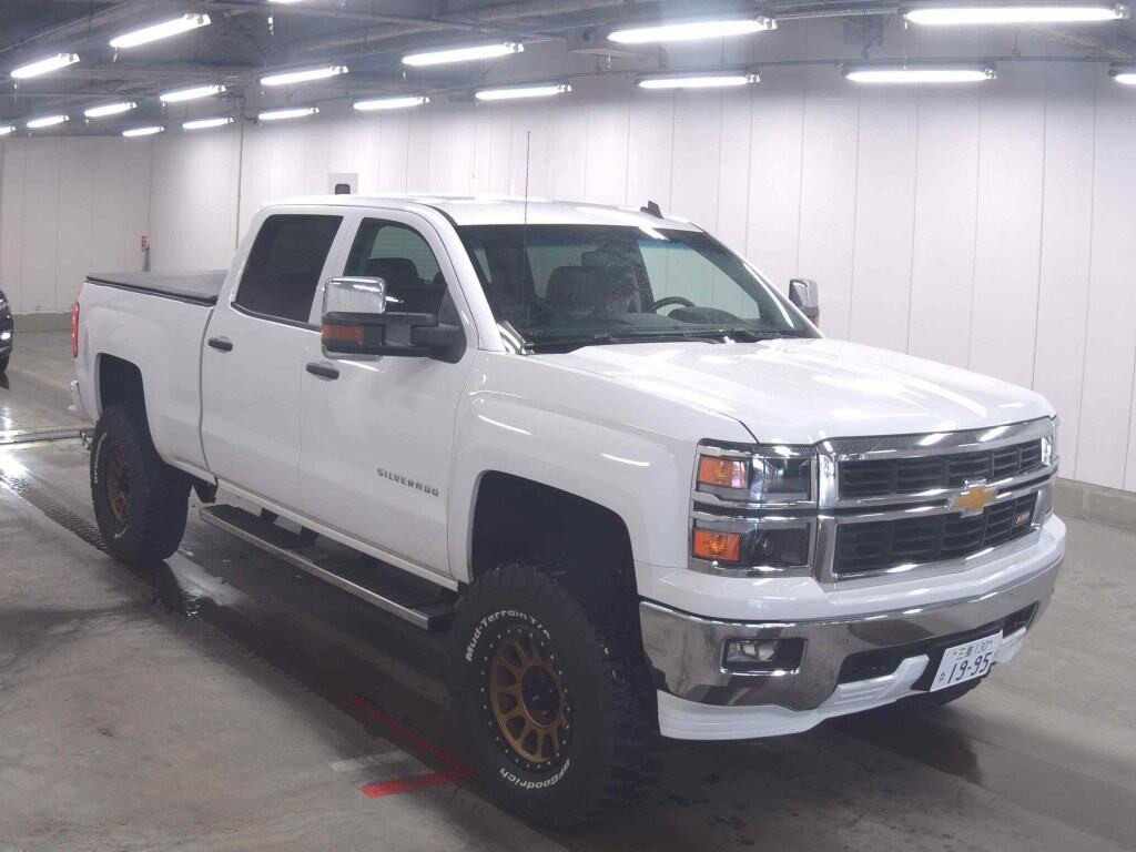 Chevrolet Silverado 2022 z aukcji japońskiej