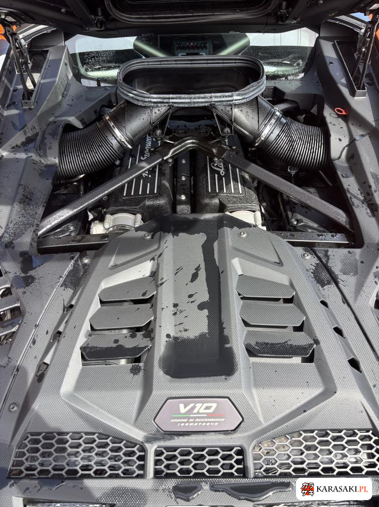 2024 Lamborghini ZFDGF 14