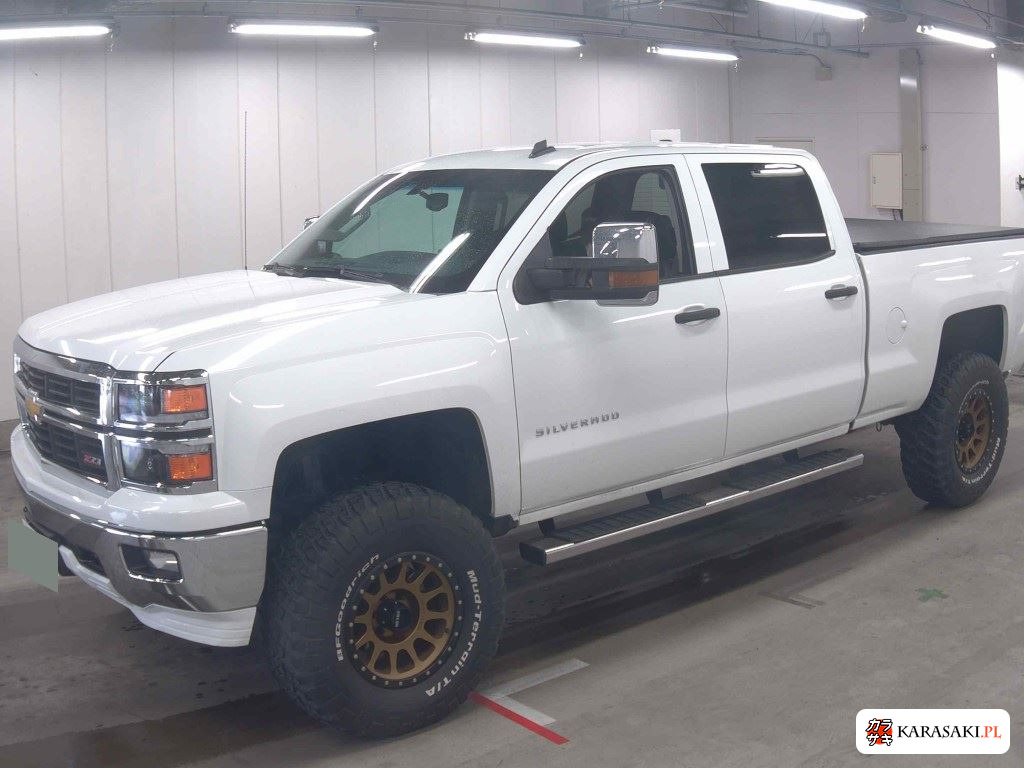 2022 Chevrolet Silverado 4D 4WD 3