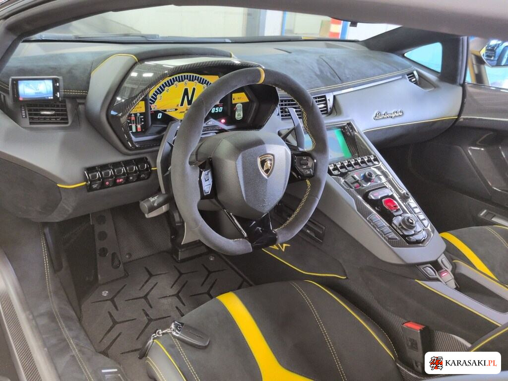 2017 Lamborghini Aventador Op 4WD LP750-4 SV Roadster 5