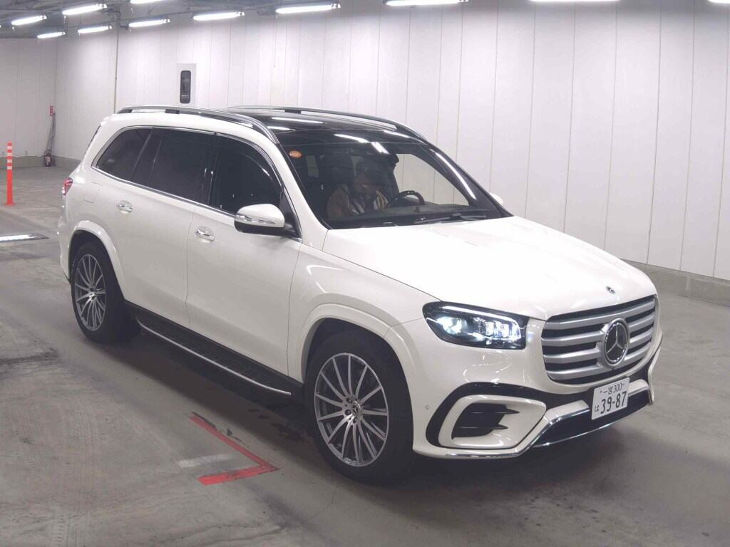 Mercedes-Benz GLS 2024 z aukcji japońskiej