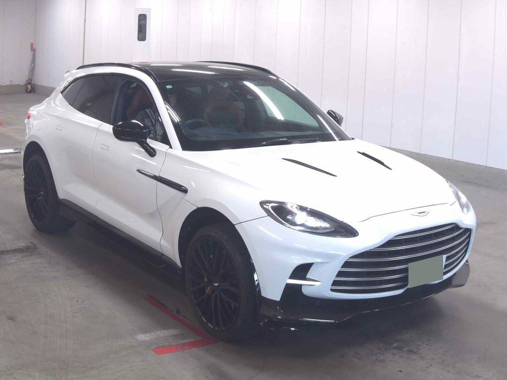 Aston Martin AM801 2023 z aukcji japońskiej