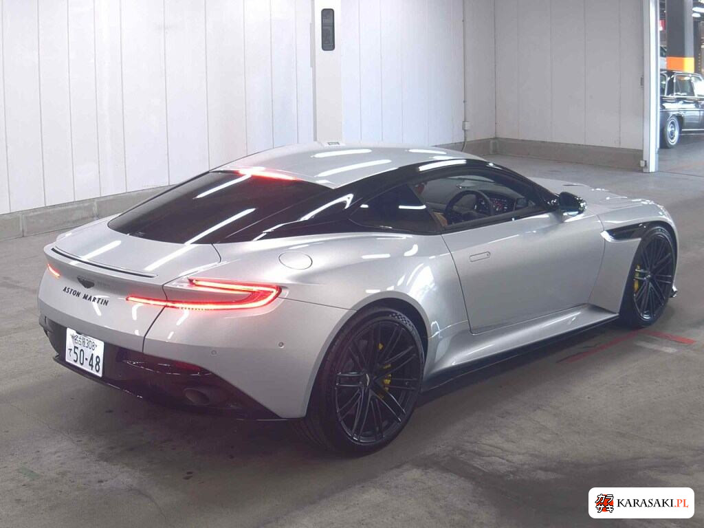 2025 Aston Martin DB12 CP 4