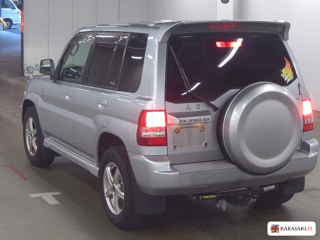 2003 Mitsubishi Pajero Io 5D 4WD TR Sporty Package 2