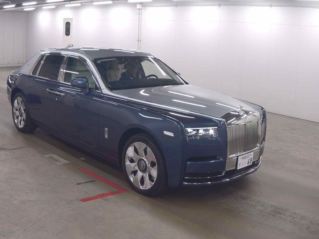 Rolls-Royce Phantom 2023 z aukcji japońskiej