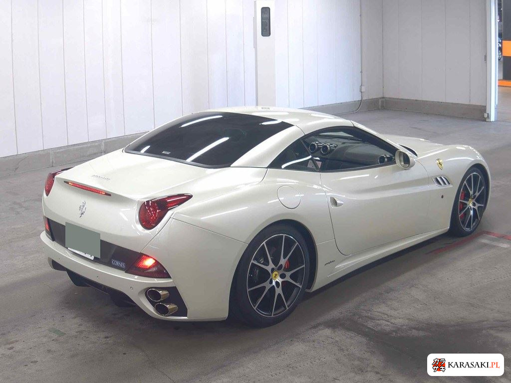 2010 Ferrari California 4