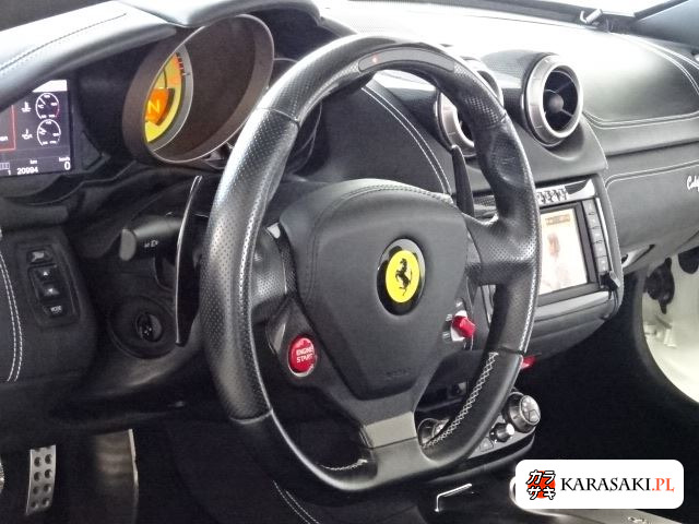2010 Ferrari California 15