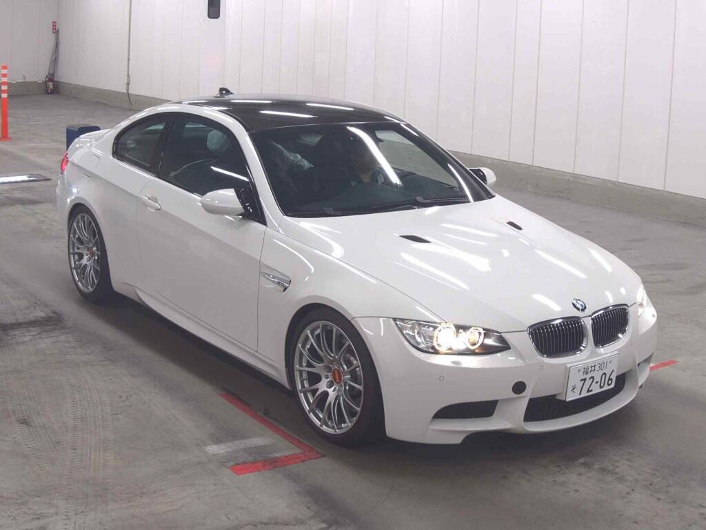 BMW M3 2008 z aukcji japońskiej