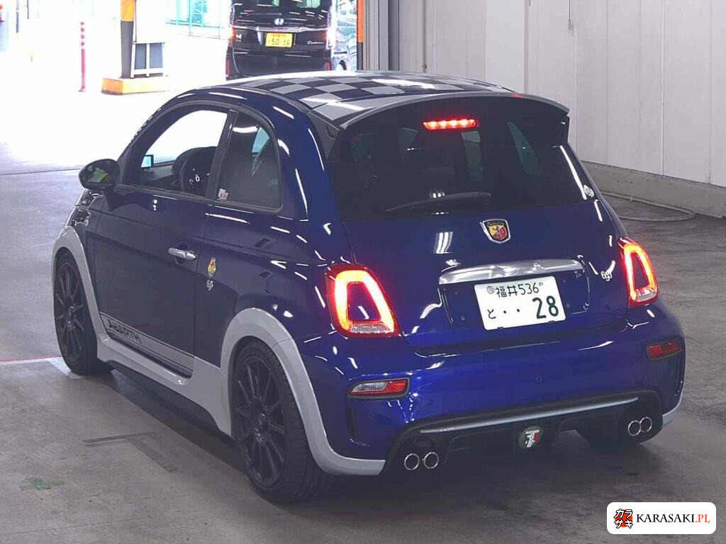 2021 Abarth 695 Anno Del Toro 2