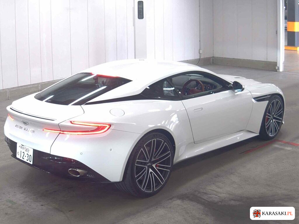 2024 Aston Martin DB12 CP 4