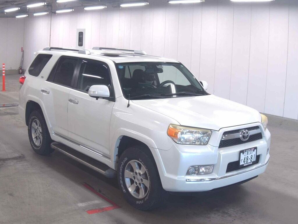 America Toyota 4RUNNER 2011 z aukcji japońskiej