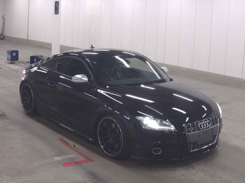 Audi TTS Coupe 2009 z aukcji japońskiej