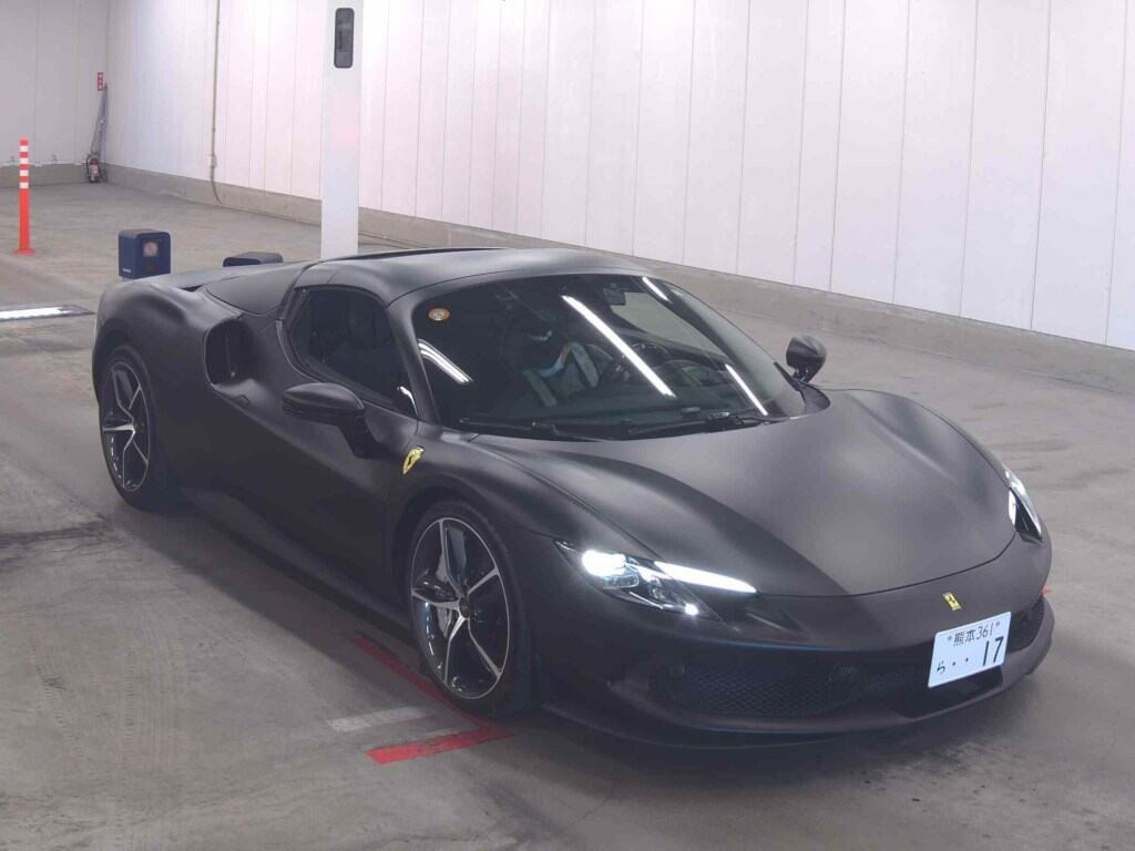 Ferrari 296GTS 2024 z aukcji japońskiej