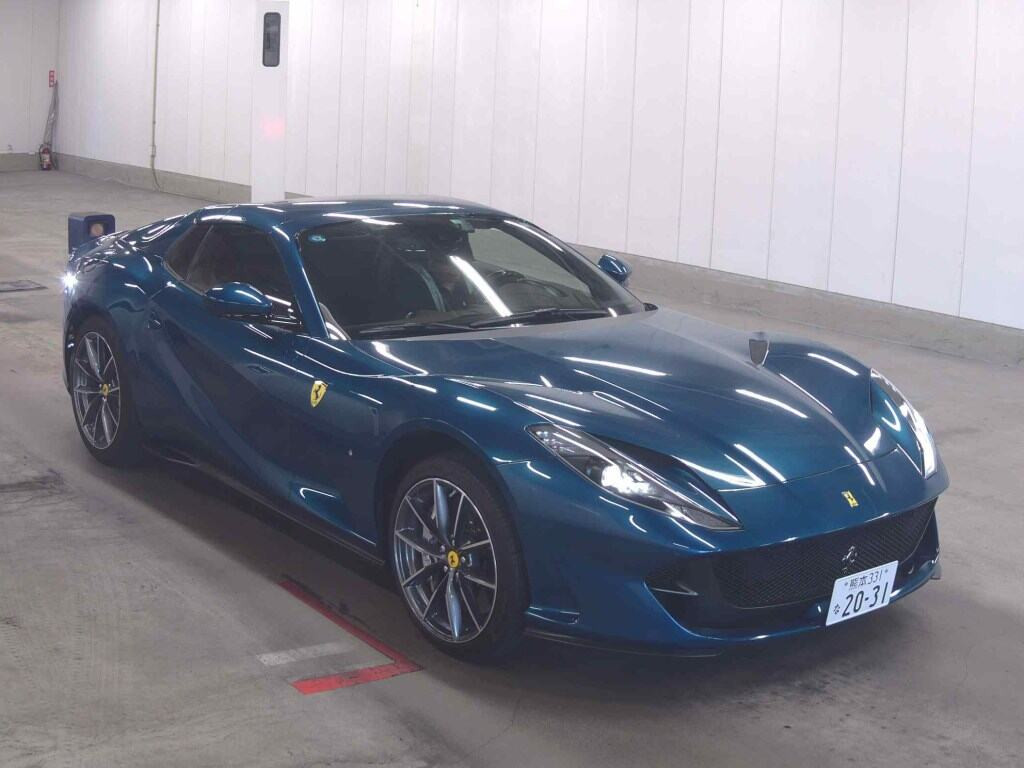 Ferrari 812 GTS 2022 z aukcji japońskiej