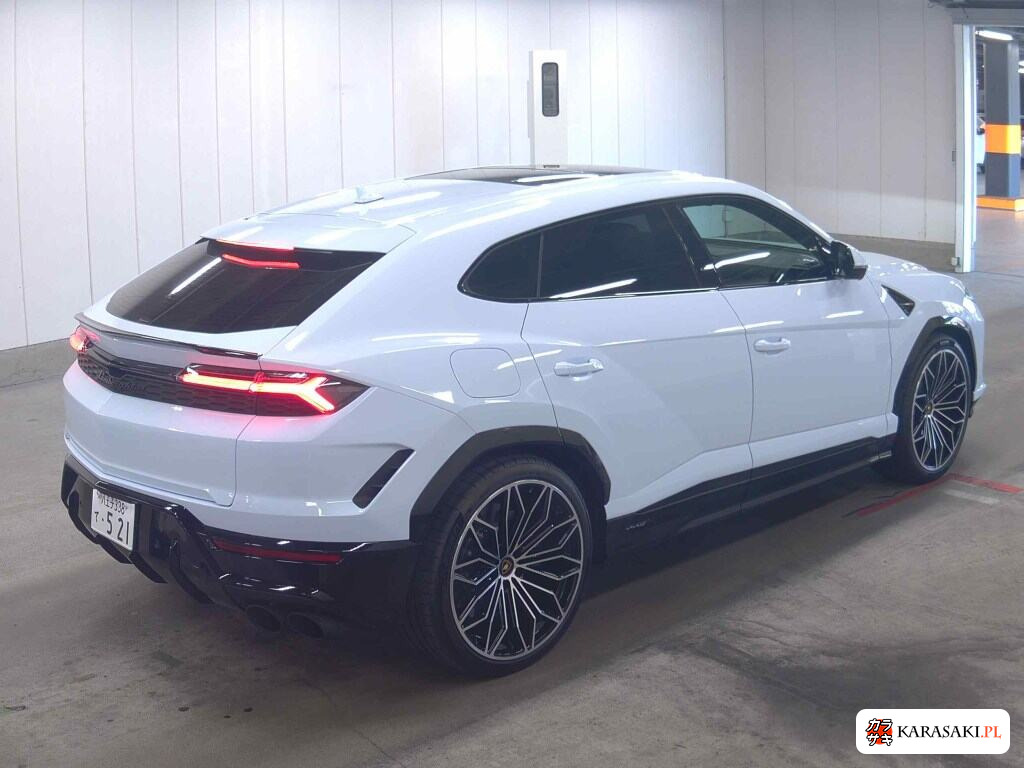 2026 Lamborghini Urus 4WD 4