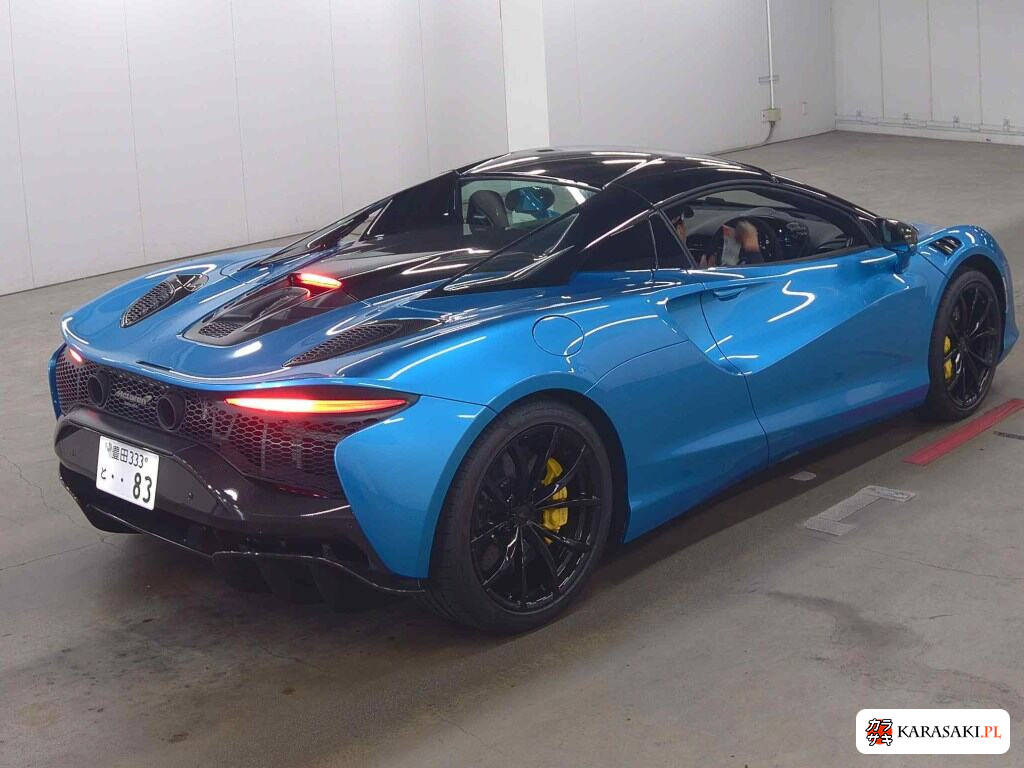 2024 McLaren Artura 4