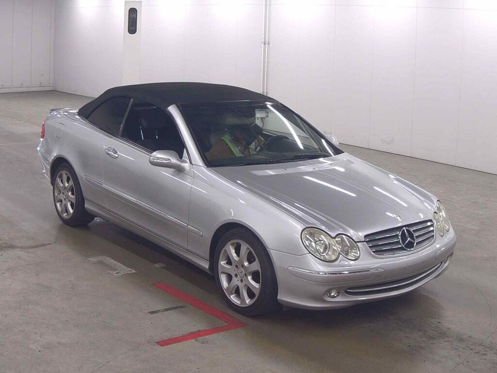 Mercedes-Benz CLK 2003 z aukcji japońskiej