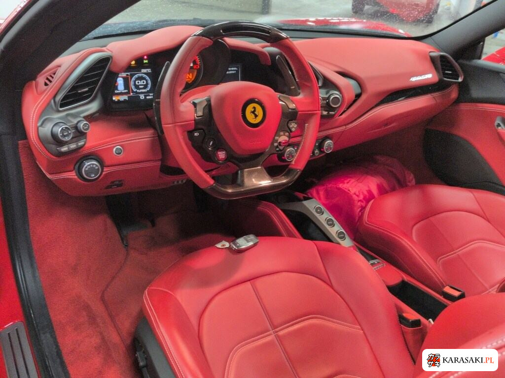 2017 Ferrari 488 GTB Base Grade 5