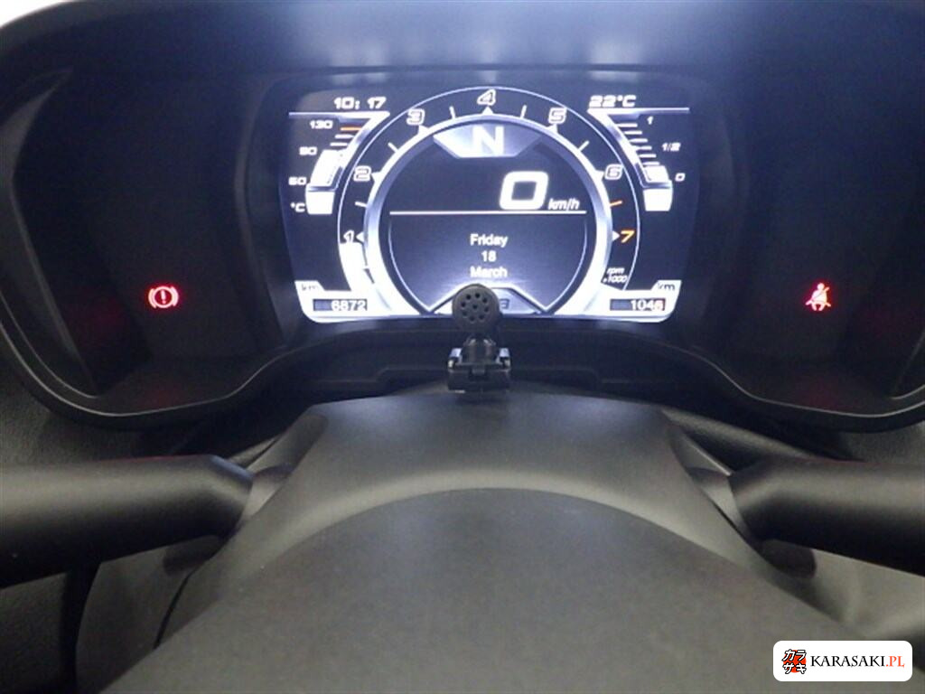 2015 Alfa Romeo 4C 6